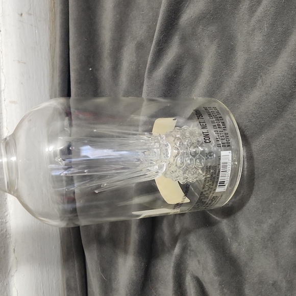 Milagros Tequila Select Barrel Limited Edition Handblown Tequila Bottle EMPTY! - Picture 5 of 5